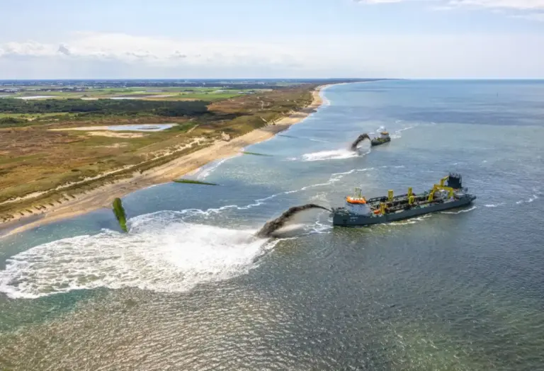 Boskalis Unveils a New Era of Coastal Defense: Mega-TSHD Seaway Commences Maiden Voyage on Dutch Coastline