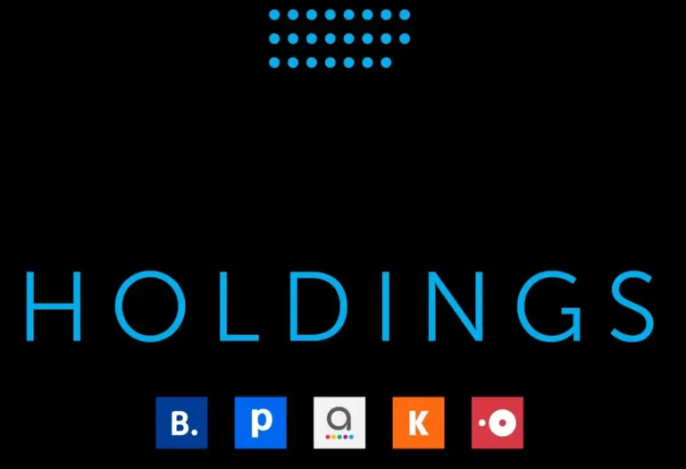 Decoding the Giant: How Booking Holdings Quietly Outgrew Expedia in the Global B2B Travel Market