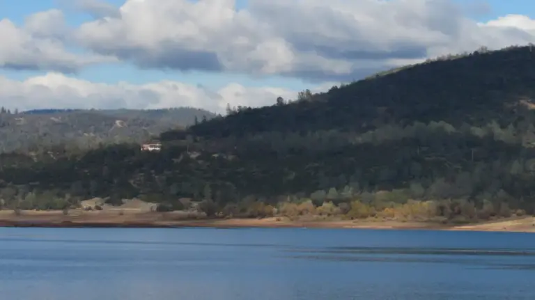 Discovering Collins Lake: Northern California’s Premier Year-Round Alpine Gateway