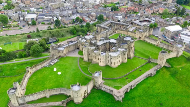 Exploring Alnwick: The Historic Border Jewel of Northern England’s Great North Road