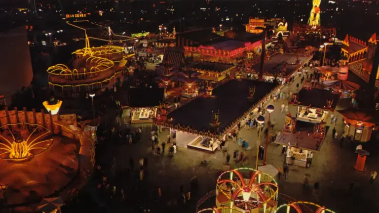 From Midway to Masterpieces: How Seattle Transformed Its 1962 World’s Fair Midway into the World-Renowned Chihuly Garden and Glass