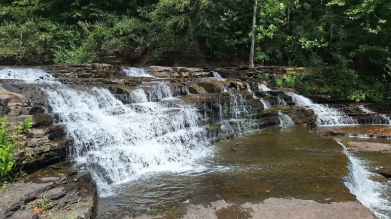 Hidden Oasis in the Midwest: The Untold Story and Comprehensive Guide to Southern Illinois’ Kinkaid Lake Spillway