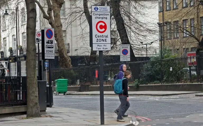Navigating the Politics of Clean Air: Why Low-Emissions and Congestion Zones Work, Yet Terrify Politicians