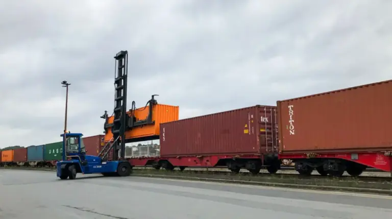 Rail Freight Revolution: How HCCR is Transforming Empty Container Logistics in the Port of Hamburg
