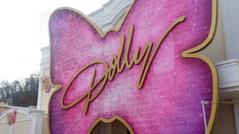 Rolling in Style: Inside the Ultimate Dolly Parton Experience at Tennessee’s DreamMore Resort