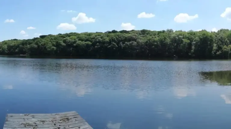 Unlocking Central West Illinois: The Aquatic Revival and Heritage Tourism Boom at Carlinville Lake