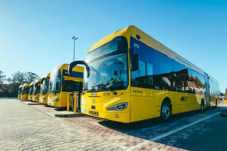 Accelerating Poland’s Green Transit Revolution: Irizar and GZM Deploy 31 New Electric Buses in Landmark Infrastructure Push