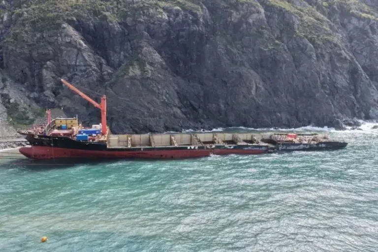 Anatomy of a Salvage: How Responders Are Dismantling the Grounded MSC Baltic III on Newfoundland’s Rugged Coastline