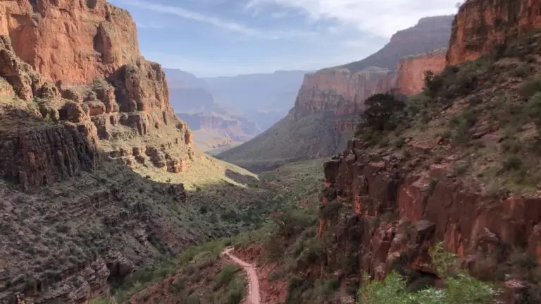 Beyond the Edge: Why the Grand Canyon Defies Human Imagination—And How "Awe" Transforms the Brain