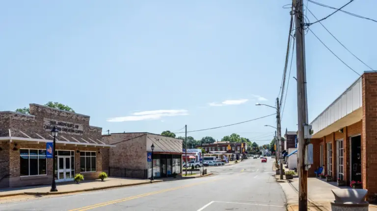 Discovering Maiden, North Carolina: The Ultimate Tar Heel State Day Trip for Small-Town Charm and Community Warmth