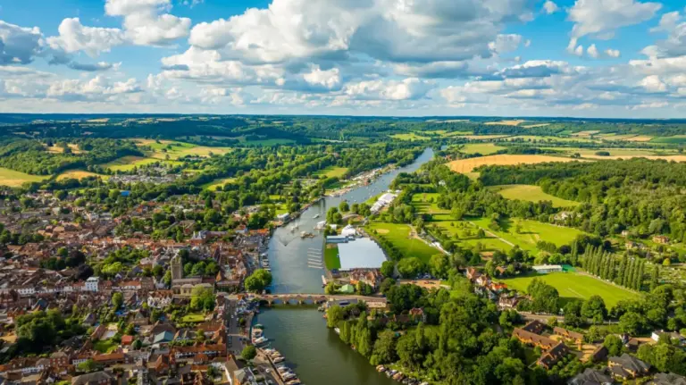 Escape to the River: An Investigative and Cultural Exploration of Henley-on-Thames, England’s Historic Riverside Gem