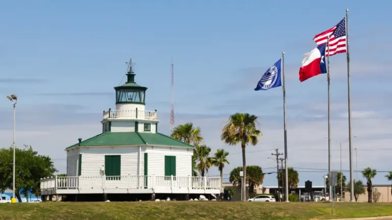 Finding Sunshine on a Budget: The 10 Most Affordable U.S. Beach Towns for Homebuyers in 2026