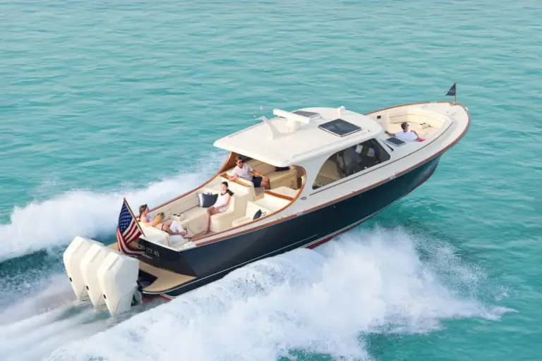 High-Performance Evolution: Inside the New Hinckley 41 Dayboat