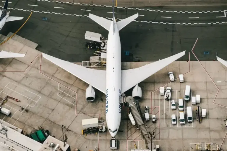 Major Travel Chaos Ensues as FAA Imposes Ground Stops Across New York and Philadelphia Hubs Following Critical Equipment Outage