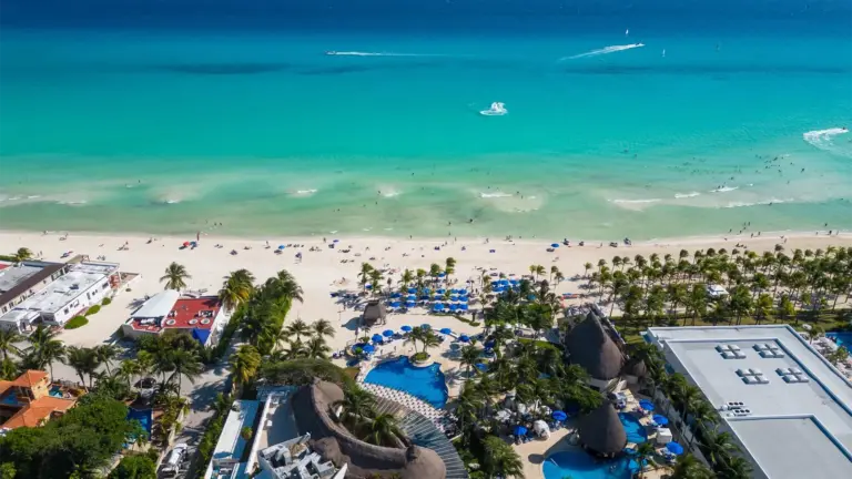 Marriott Expands Mexican Caribbean Footprint with Triple-Resort Playa del Carmen Conversion