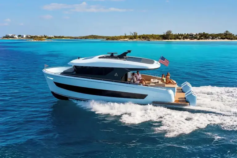Outer Reef Expands Its Horizons: The 540 Adventure Sport Redefines High-Performance Long-Range Cruising