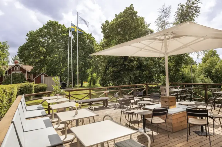 Radisson Expands Net Zero Portfolio as Hospitality Industry Faces the 2030 Decarbonization Crucible