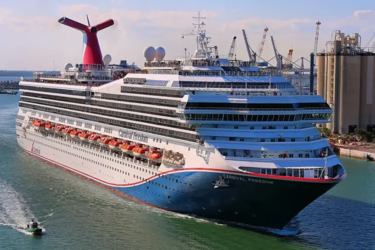 Shifting Tides in Travel Tech: Sam’s Club Enters the Cruise Market to Crack the Offline Booking Code