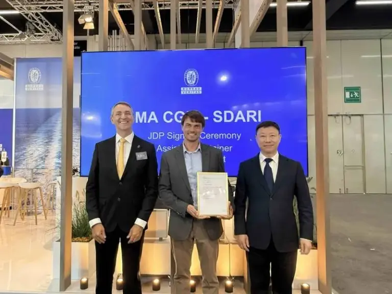 The Autonomous Horizon: CMA CGM, SDARI, and Bureau Veritas Launch Joint Initiative to Pioneer AI-Assisted Container Shipping