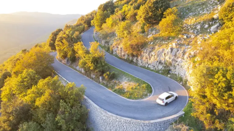 The End of the Road? Five Hidden Disadvantages of Renting a Car on Vacation