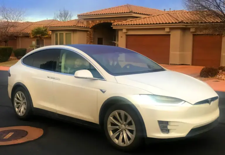 The Great EV Evolution: A 12-Year Retrospective on Pure Electric Mobility Versus the Modern Plug-In Hybrid Compromise