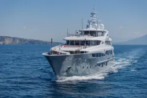 The Rebirth of 2 Ladies: Inside the Comprehensive Refit of Rossinavi’s Unique 46.35-Meter Superyacht