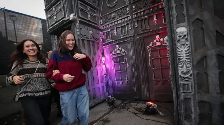 The Ultimate Guide to America’s Most Terrifying Haunted Houses: Where Fear Meets High-Production Artistry