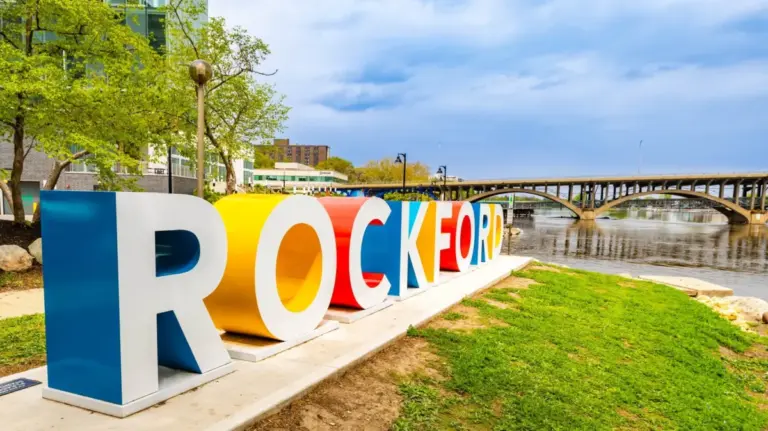Unveiling the Midwest’s Best-Kept Secret: 10 Underrated Family-Friendly Outings in and Around Rockford, Illinois