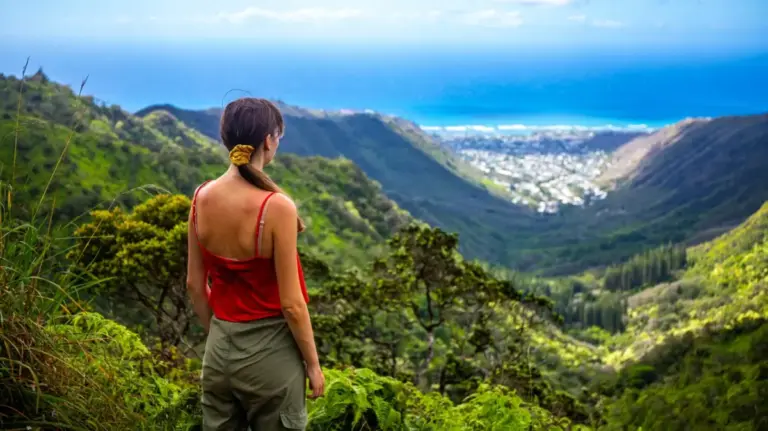 Aloha Etiquette: Five Critical Rules Tourists Unknowingly Break Within Their First Ten Minutes in Hawaii
