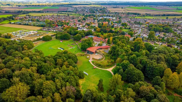 Stepping Into the Legend: Edwinstowe, Sherwood Forest’s Living Gateway to Outlaw Folklore