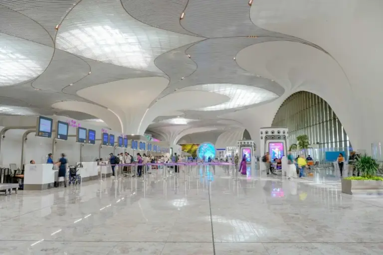 Strategic Pause: India’s Civil Aviation Ministry Intervenes in Mumbai-Navi Mumbai Flight Relocation Plan
