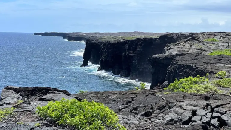 The Fall of a Giant: Hōlei Sea Arch’s Collapse Marks the End of an Era for Hawaii’s Rugged Coastline